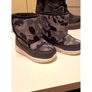 HOBIBEAR Kids Snow Boots Gray/Black Camo Hook & Loop Lined Ankle US 2